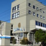 Godoy presentó un proyecto de ley para reducir un 30% los salarios de funcionarios y limitar gastos políticos