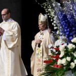 El Papa: “Cristo, nuestra Pascua, nos bendiga y conceda su paz al mundo entero”